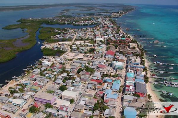 ambergris-caye-belize-aerial-picture-600x400.jpg