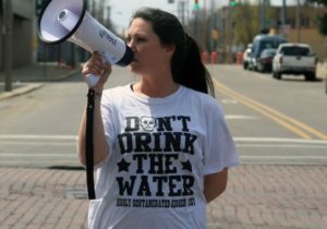  A Flint, Michigan, resident demanding clean water (Eduardo García)