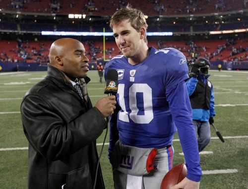 Biased or Unbiased? Tiki Barber Thinks Eli is Better Than Peyton