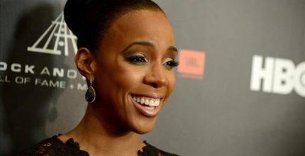 Kelly Rowland lost at sea while whale watching