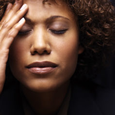 Natural Healing: 6 Ways to Stop a Migraine Before it Starts