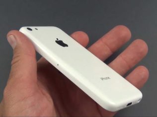 Rumor Alert: New Plastic iPhone Revealed in Video