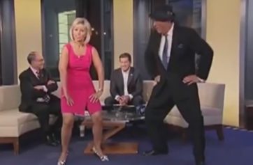 'Fox & Friends' Host Gretchen Carlson twerking with robert davi