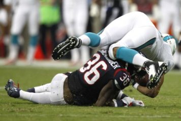 Miami Dolphins' Dustin Keller Out For Season With Gruesome Knee Injury (Video)