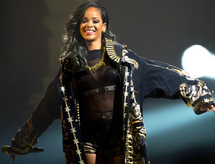 Rihanna wins lawsuit over Rihanna Tanks