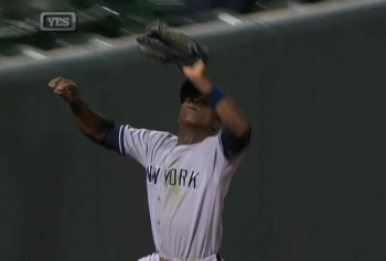 Alfonso Soriano Robs Manny Machado of Homer with Swagger (Video)