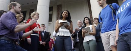 In Reversal, Segregated Univ. of Alabama Sororities Invite Black Students to Join