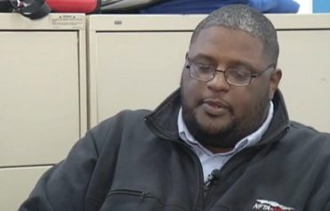 School Bus Driver Darnell Barton Saves Woman From Jumping off Bridge