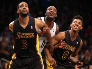 Lakers Hold Of Minor Surge To Beat The Nets 99-94