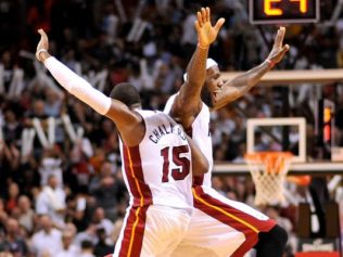 Miami Heat Beat the Hawks 104-88 Without Wade's Participation