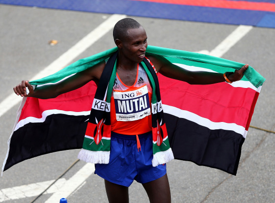 NEW YORK, NY - NOVEMBER 03:  Geoffrey Mutai of Kenya celebrates after he won the 2013 ING New York City Marathon on November 3, 2013 in New York City.  (Photo by Elsa/Getty Images)