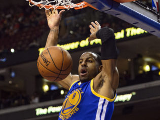 Andre Iguodala's Highlights In Warriors Win Against 76ers Are Amazing