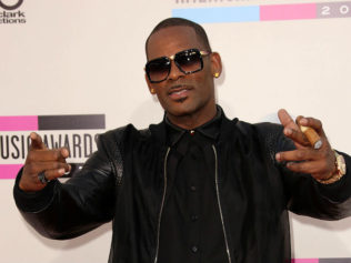 New details emerge in R. Kelly sexual assault allegations
