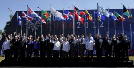 Raul Castro Calls For Caribbean, Latin America to Fight Poverty, Inequality Together