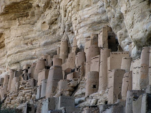 dogon-building-maili1