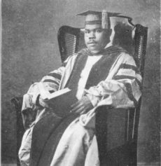 5 New Yearâ€™s Resolutions Marcus Garvey Would Want Every Black Person to Make