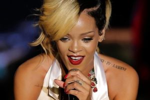 Rihanna accountants mismanage funds