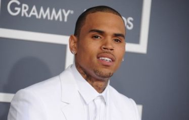Chris Brown arrested without bail