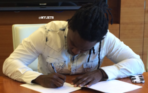 Chris Johnson signs two-year deal with Jets.