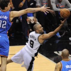 NBA Playoffs: Spurs Smash Thunder to Take 2-0 Series Lead