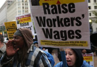 After GOP Blocks Minimum Wage Increase, Obama Makes it an Election Issue