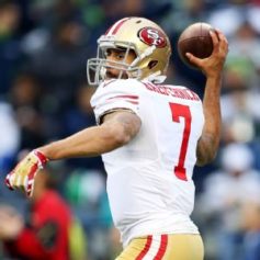 Colin Kaepernick Gets $110M Deal With 49ers