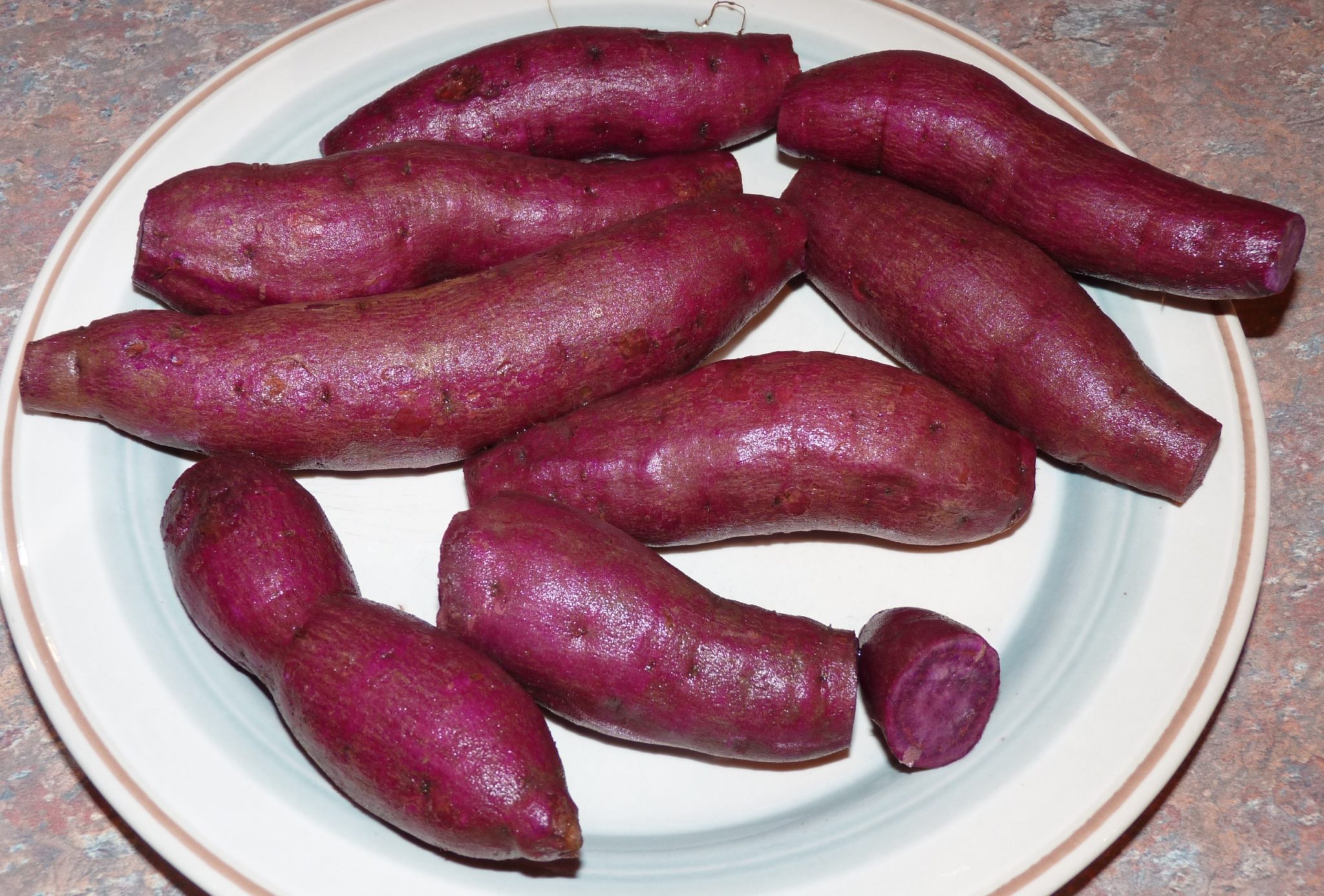 anti-cancer-properties-found-in-jamaican-purple-yams