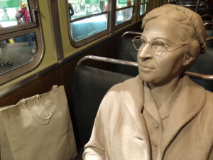 Diorama_of_Rosa_Parks_in_Her_Bus_Seat_-_National_Civil_Rights_Museum_-_Downtown_Memphis_-_Tennessee_-_USA
