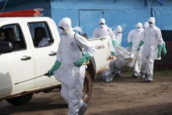 US Ebola Fighters Head to Africa
