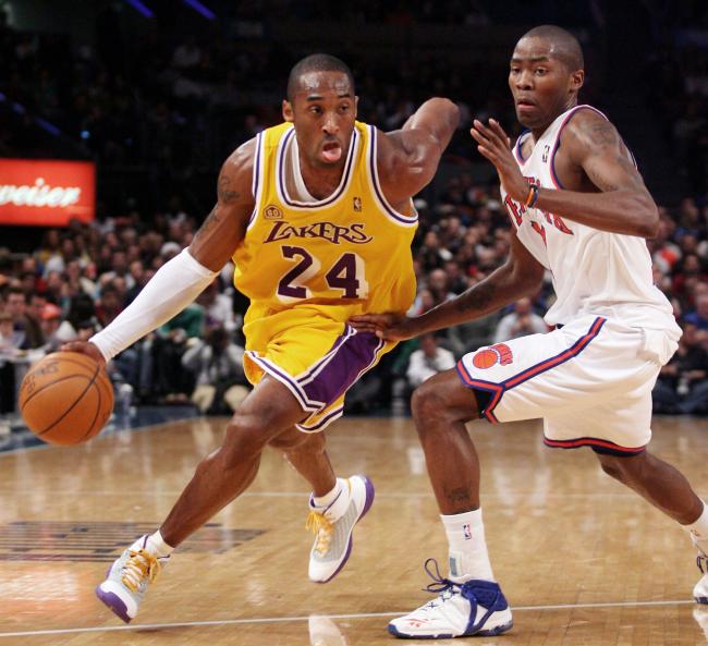 Kobe, Lakers show knack against Knicks