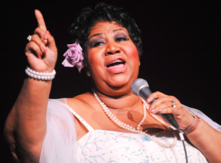 Aretha Franklin Claims She Will Sue Writer of New Book on Her Life, Saying He Committed 'Defamation'