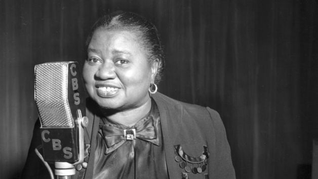 072611-National-Black-Heritage-Stamps-Hattie-McDaniel