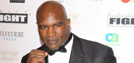 Evander Holyfield Says Corrupt Boxing Officials Will Decide Winner of Mayweather-Pacquiao Fight: 'Boxing Chooses Who Boxing Wants to Win'