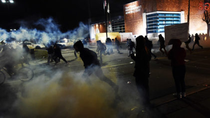In Ferguson, Protesters and Police Close in On Settlement as Judge Prohibits Police From Using Teargas Without Warning