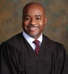 Judge in Kentucky Admonishes Parents For Allowing Daughter to Develop a Fear of All Black Men