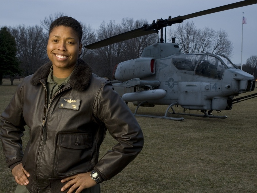 scholarship-opportunity-for-our-female-pilots-rogue-aviation