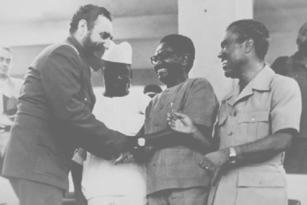 castro with angolan revolutionary leaders