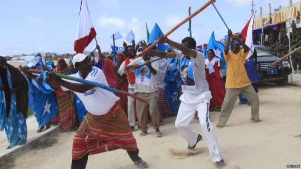 68565888_04_somalisticks_reuters