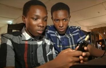 Nigerian Teenage Brothers Create Mobile Web Browser, Crocodile Browser Lite