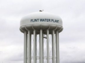 President Obama Declares Emergency in Flint, Residents Demand Governor ...