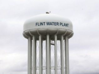 Michigan Gov. Declares State of Emergency in Flint as DOJ Launches Investigation into Contaminated Water