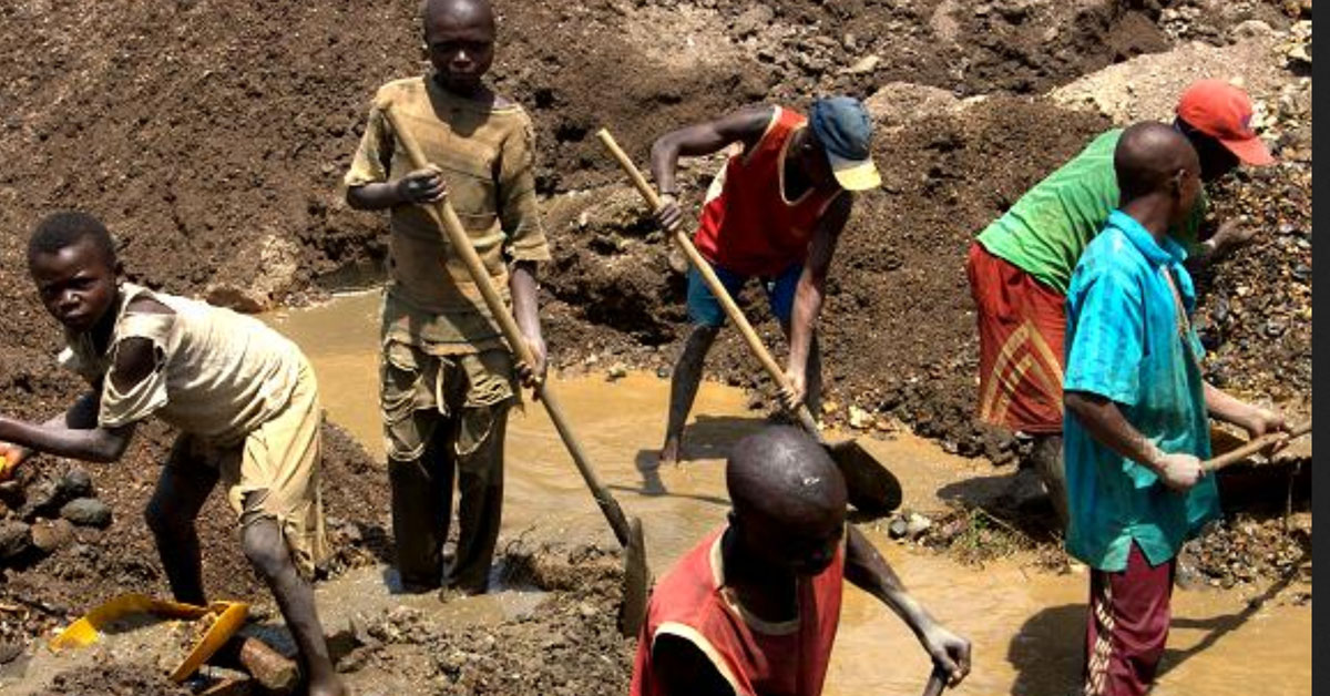 Child-miners-in-the-congo.jpg