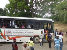 Haiti migrants being repatriated from DR