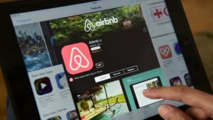 Airbnb, in Heat of Class-Action Suit, Accused of Violating Fair Housing Act