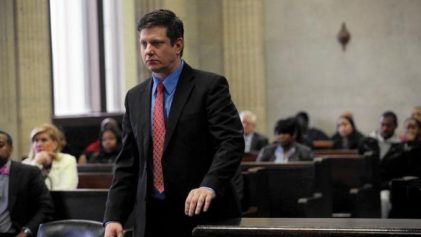 Chicago Cop Awaiting Trial for Death of Laquan McDonald Wants Guards for Court Appearances For 'Personal Safety'