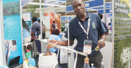 Zimbabwe Looks to Turn Plastic Waste Into Fuel Thanks to Chemical Engineering Student's Innovation