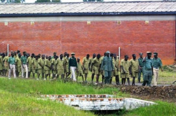 Official on Zimbabwe Pardoning Thousands of Prisoners: 'Inmates Should Not Take This Pardon for Granted'