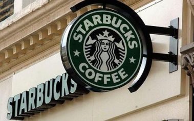Black Woman at Starbucks Called  ' F***ing N****r B*tch', Customers Keep on Sipping