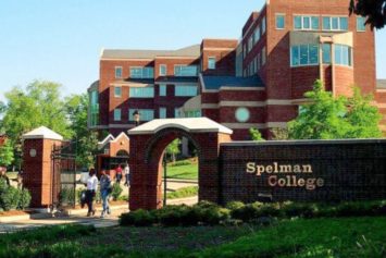 Spelman College to Consider Admitting Transgender Students