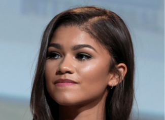 Zendaya Drags Supermarket Worker Who Threw Her Wallet BecauseÂ She 'Wasn't a Fan of My Skin Tone'